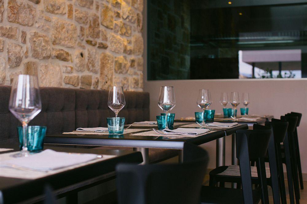 Hotel Osam - Adults Only Supetar Zewnętrze zdjęcie