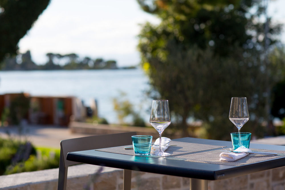 Hotel Osam - Adults Only Supetar Zewnętrze zdjęcie